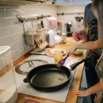 little-girl-cooking-1684032